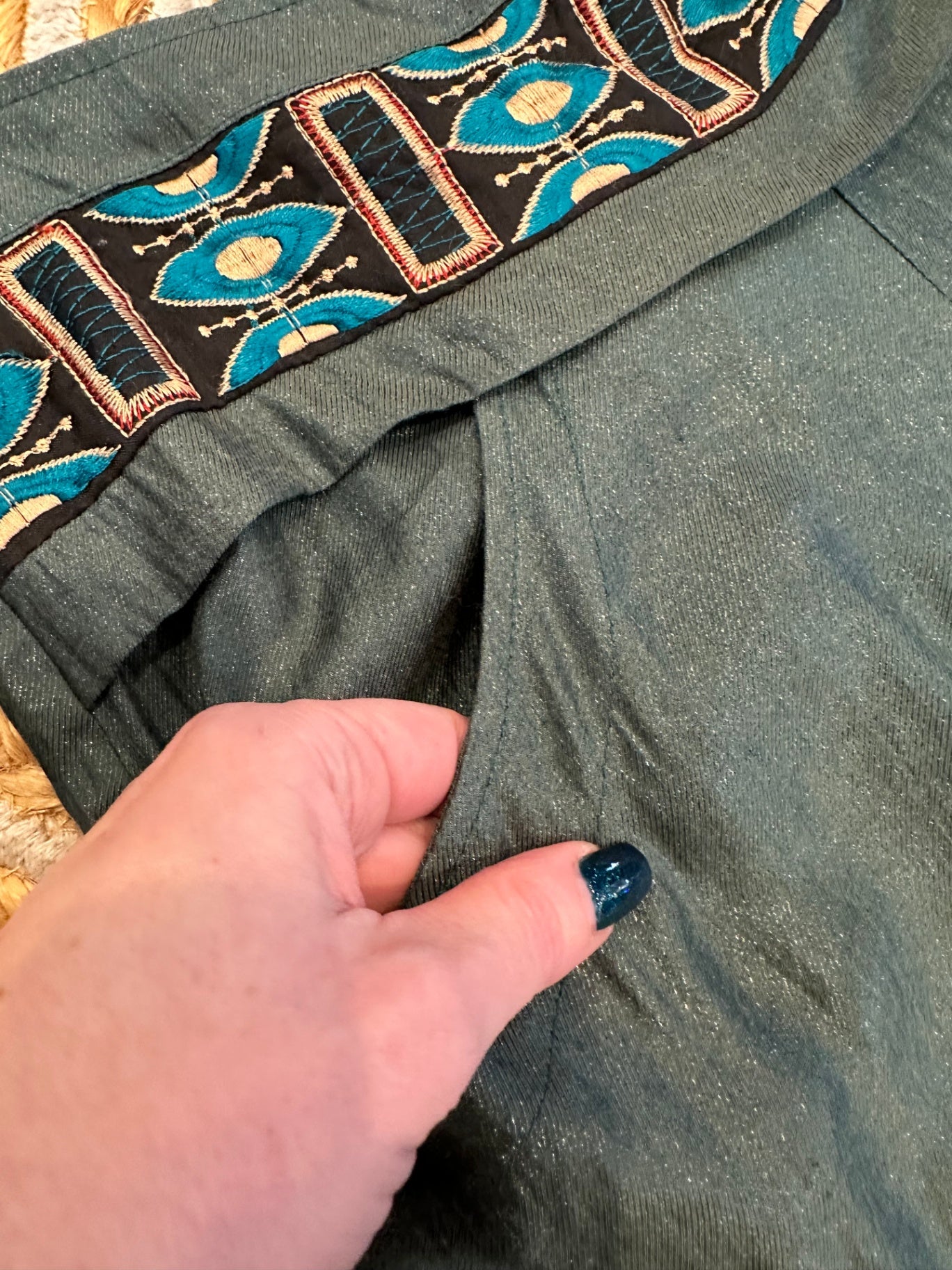 On Stage - Pants - Size 10 - Green with embroidered Waistline