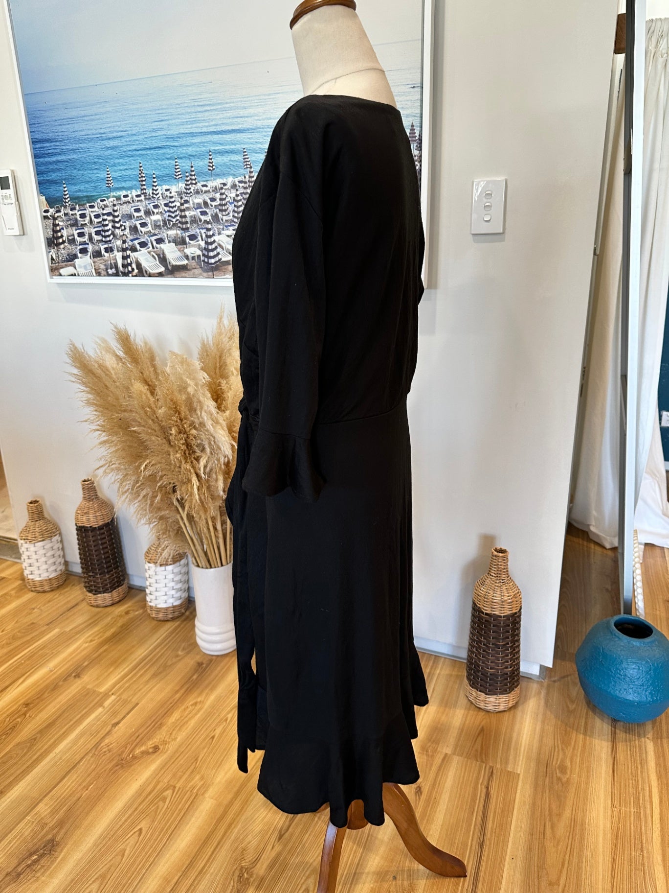 [SALE] Pagani - Little Black Dress - Size 16