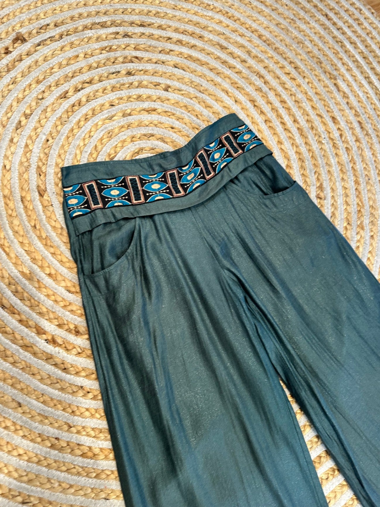 On Stage - Pants - Size 10 - Green with embroidered Waistline
