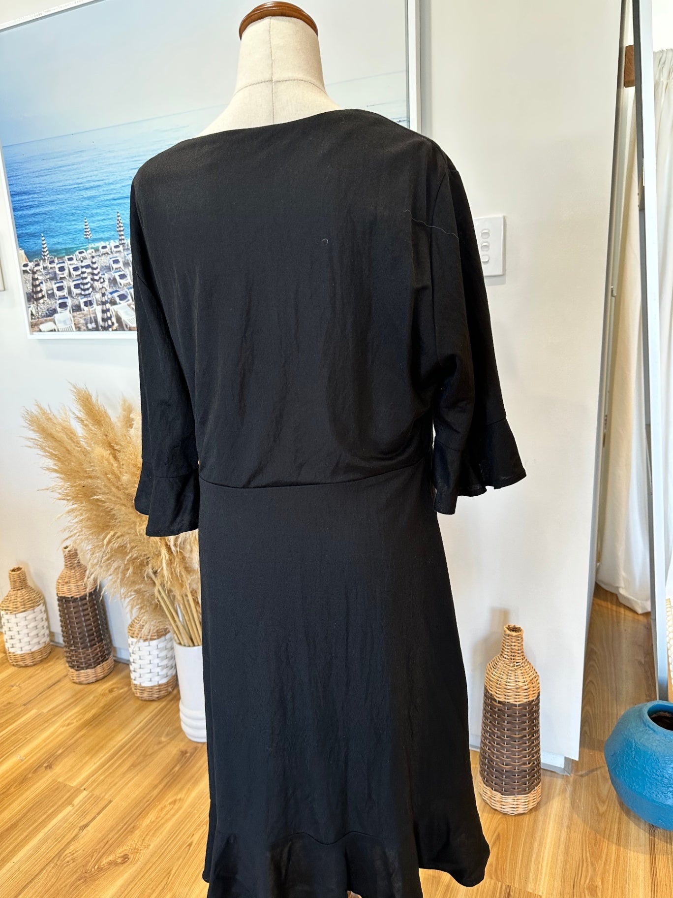 [SALE] Pagani - Little Black Dress - Size 16