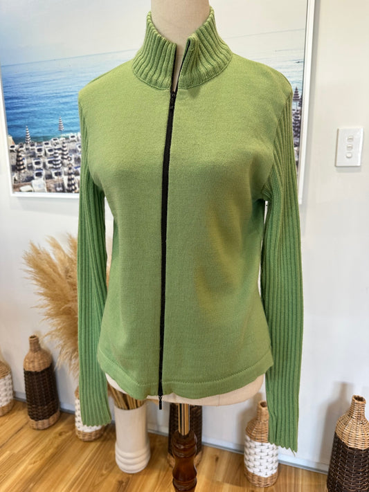 Felecity - Made in New Zealand - 100% Wool - Zipped Jumper - Size Small - Pale Green