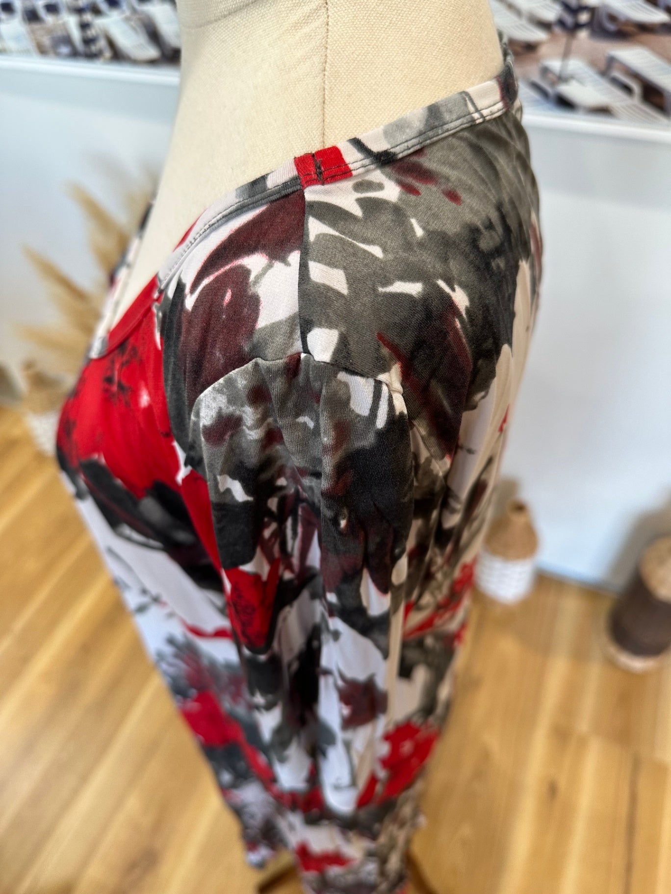 Cachet - Dress - Size 10 - Red, Black, White, Gray