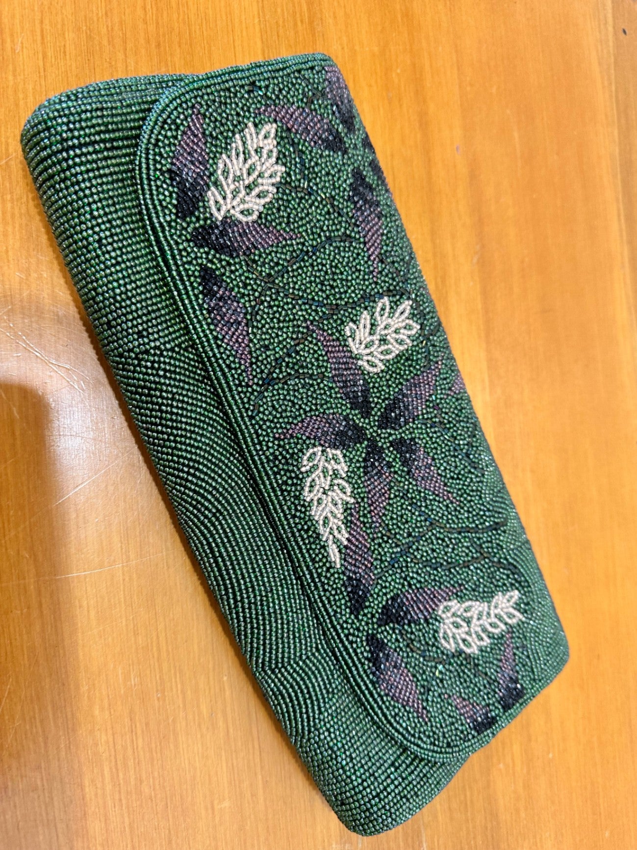 Vintage Beaded Clutch - Green w Floral Motif