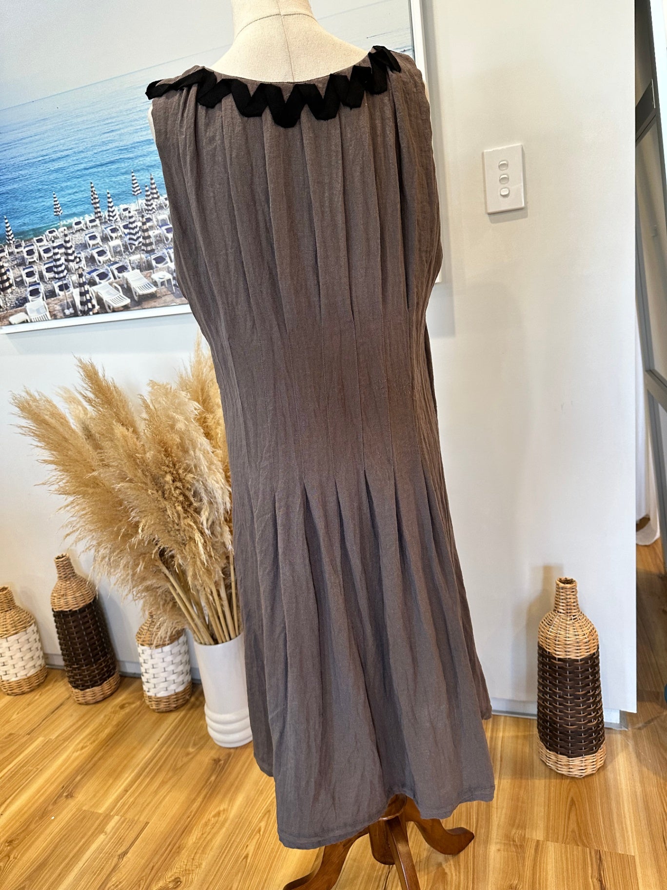 Philosophy Australia - Brown Dress - Size 14 - Brown [Piling evident]