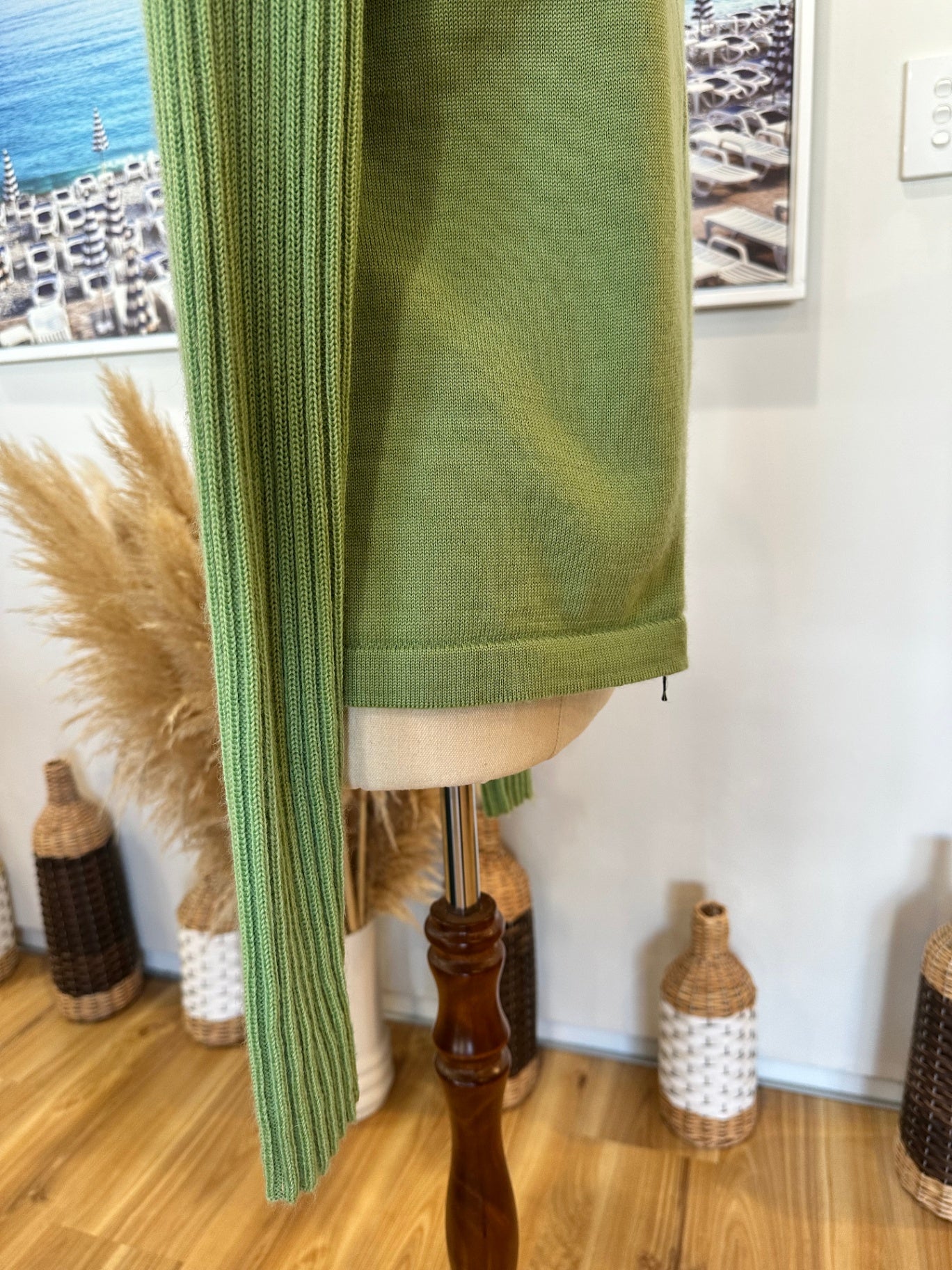 Felecity - Made in New Zealand - 100% Wool - Zipped Jumper - Size Small - Pale Green