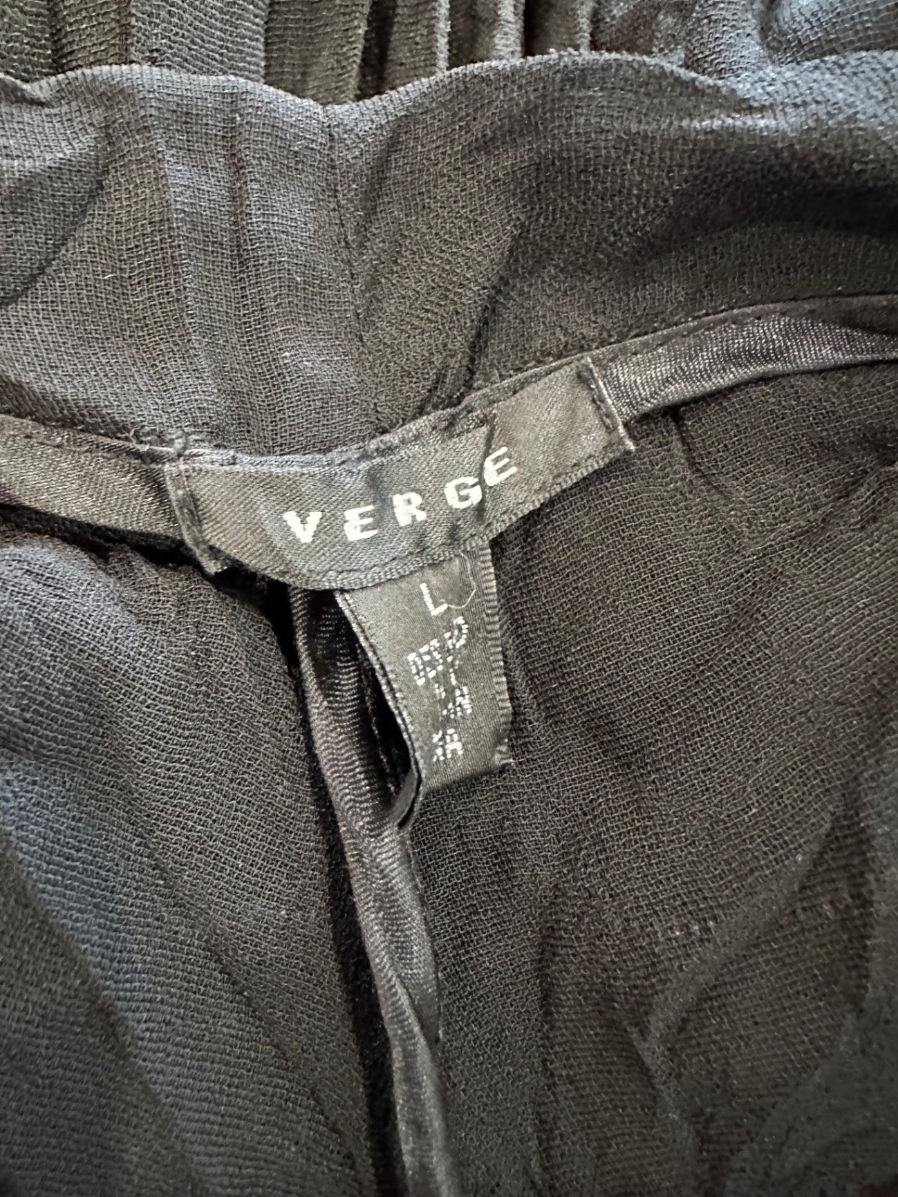 Verve Cardigan - Large - Black