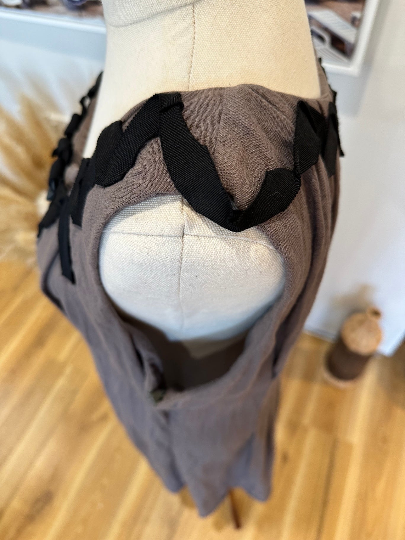 Philosophy Australia - Brown Dress - Size 14 - Brown [Piling evident]