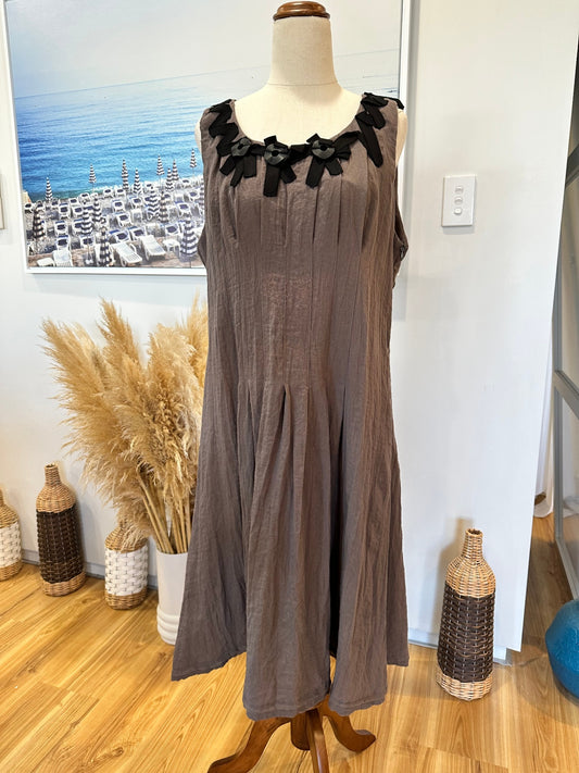 Philosophy Australia - Brown Dress - Size 14 - Brown [Piling evident]