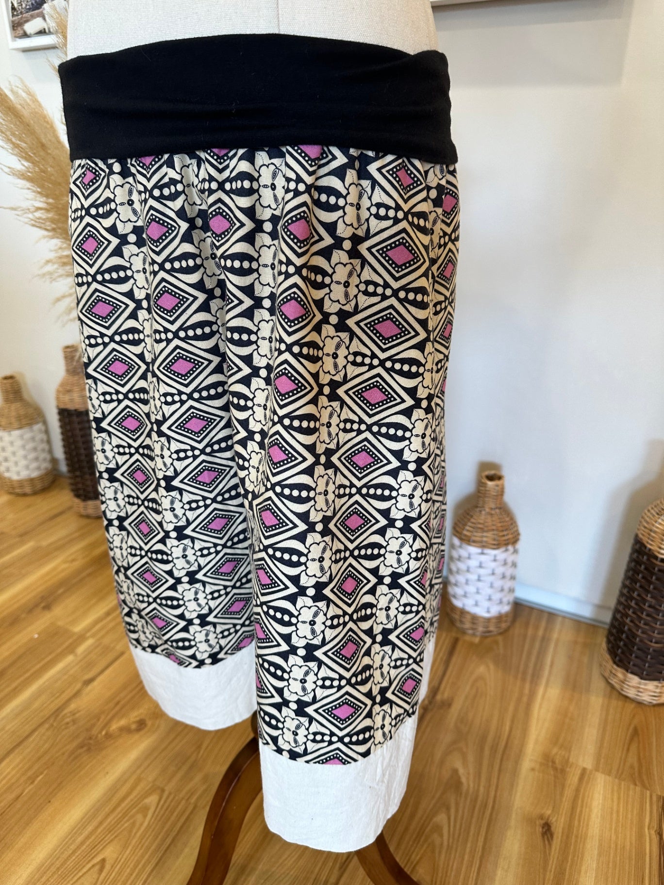 Talikans - Made in New Zealand - Reversible Skirt - Small