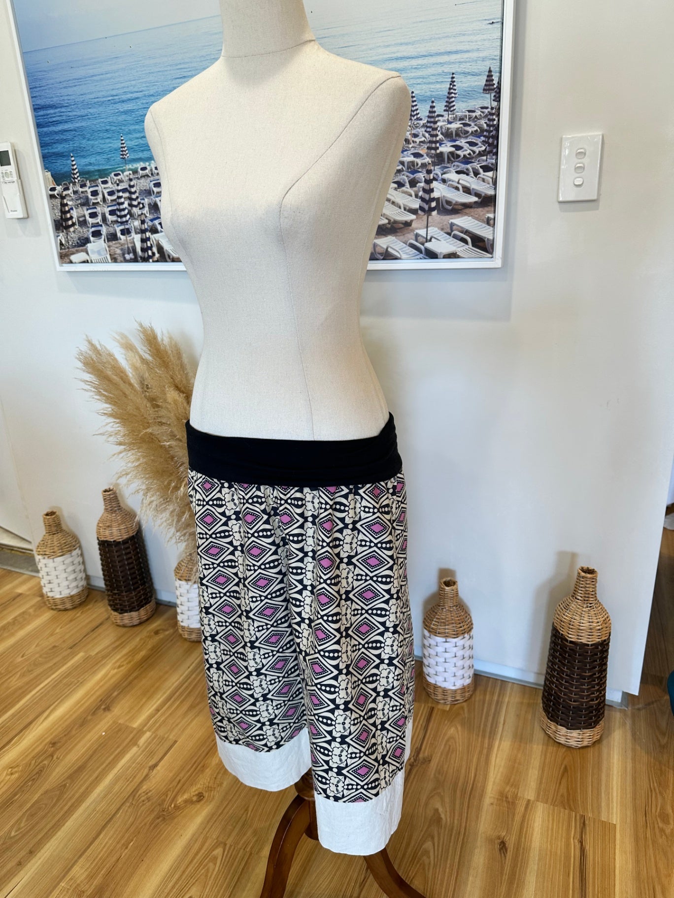 Talikans - Made in New Zealand - Reversible Skirt - Small