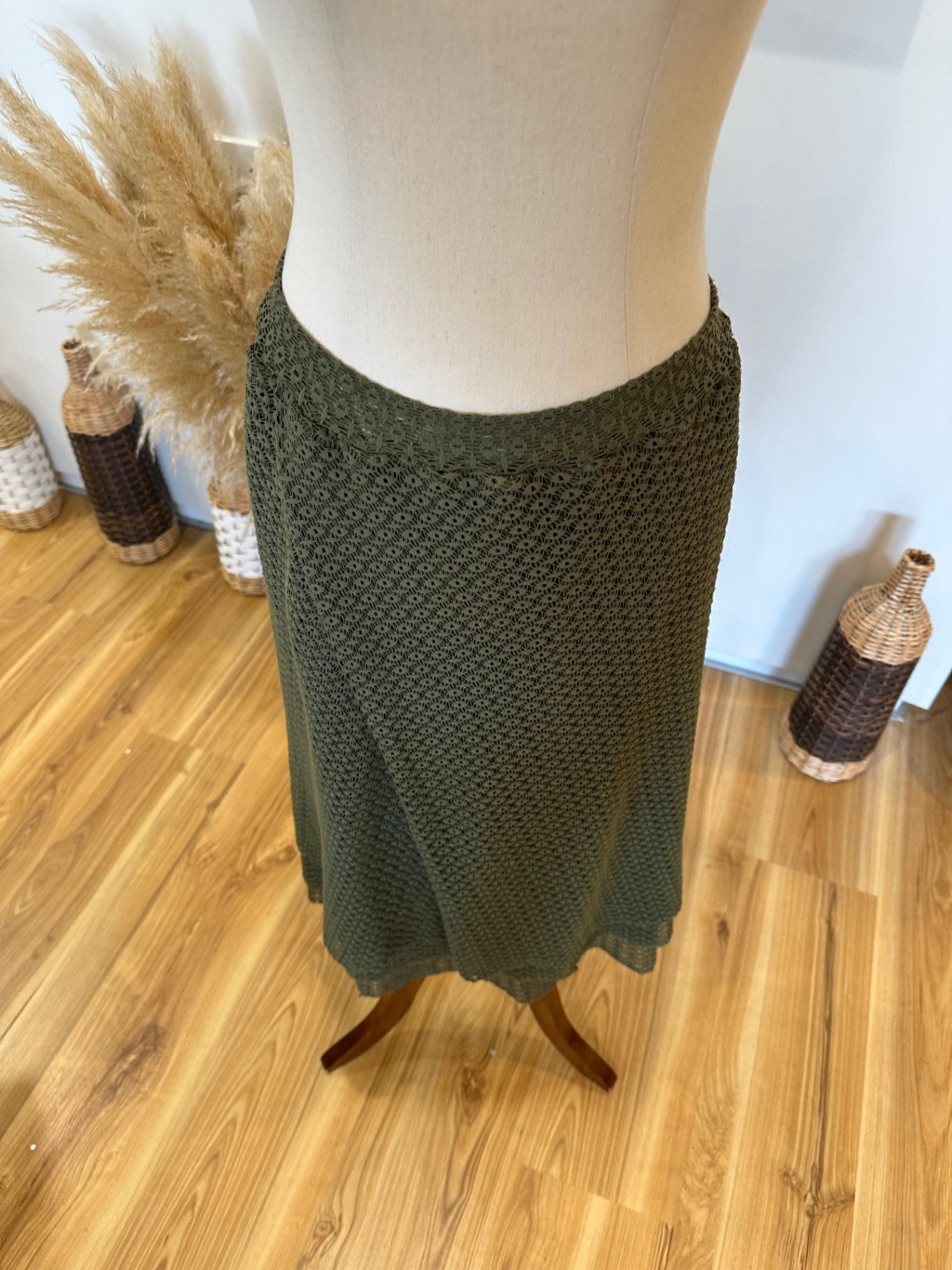 Wallace Rose - Skirt - Size 12 - Olive green