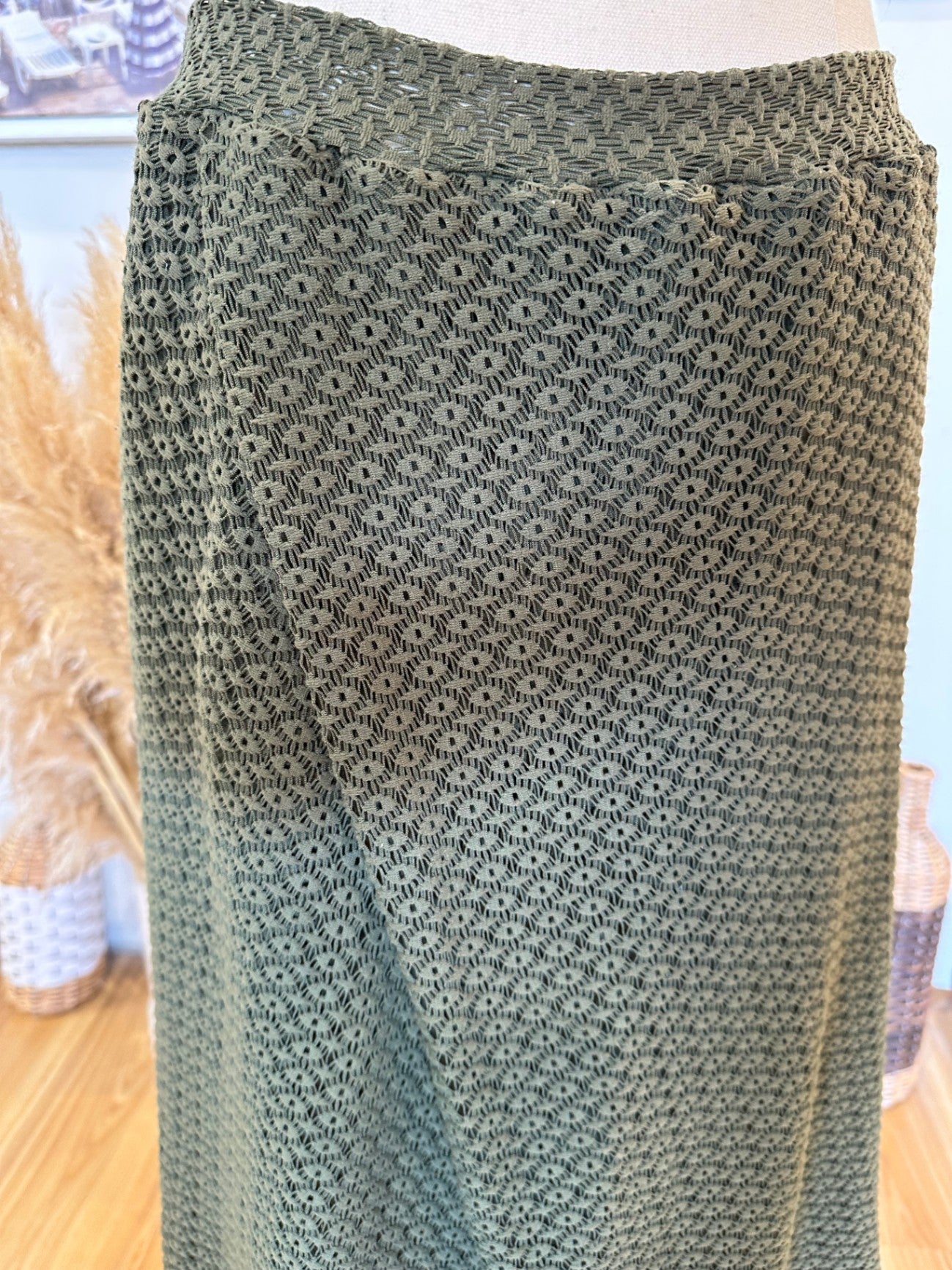 Wallace Rose - Skirt - Size 12 - Olive green