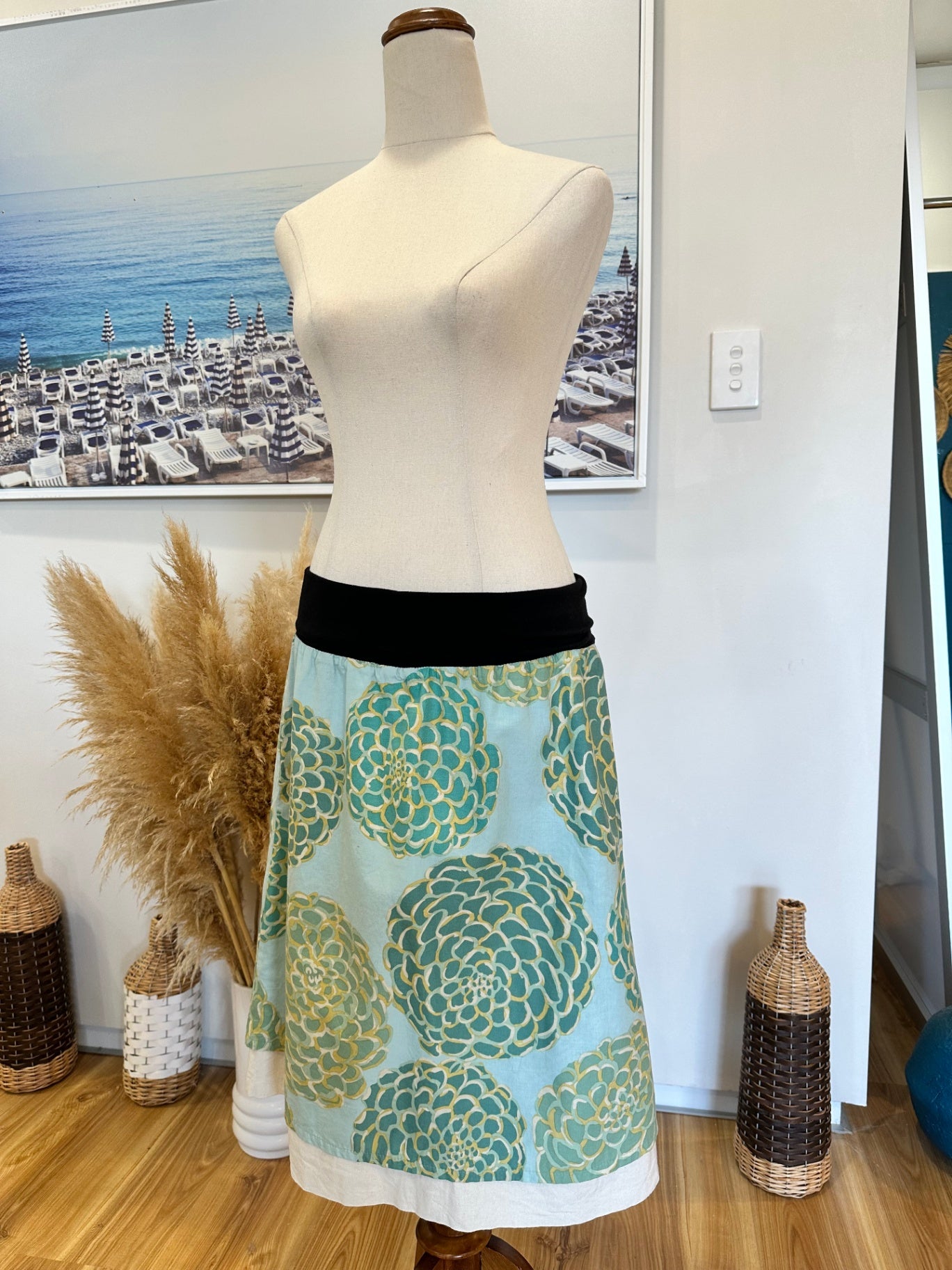 Talikans - Made in New Zealand - Reversible Skirt - Small