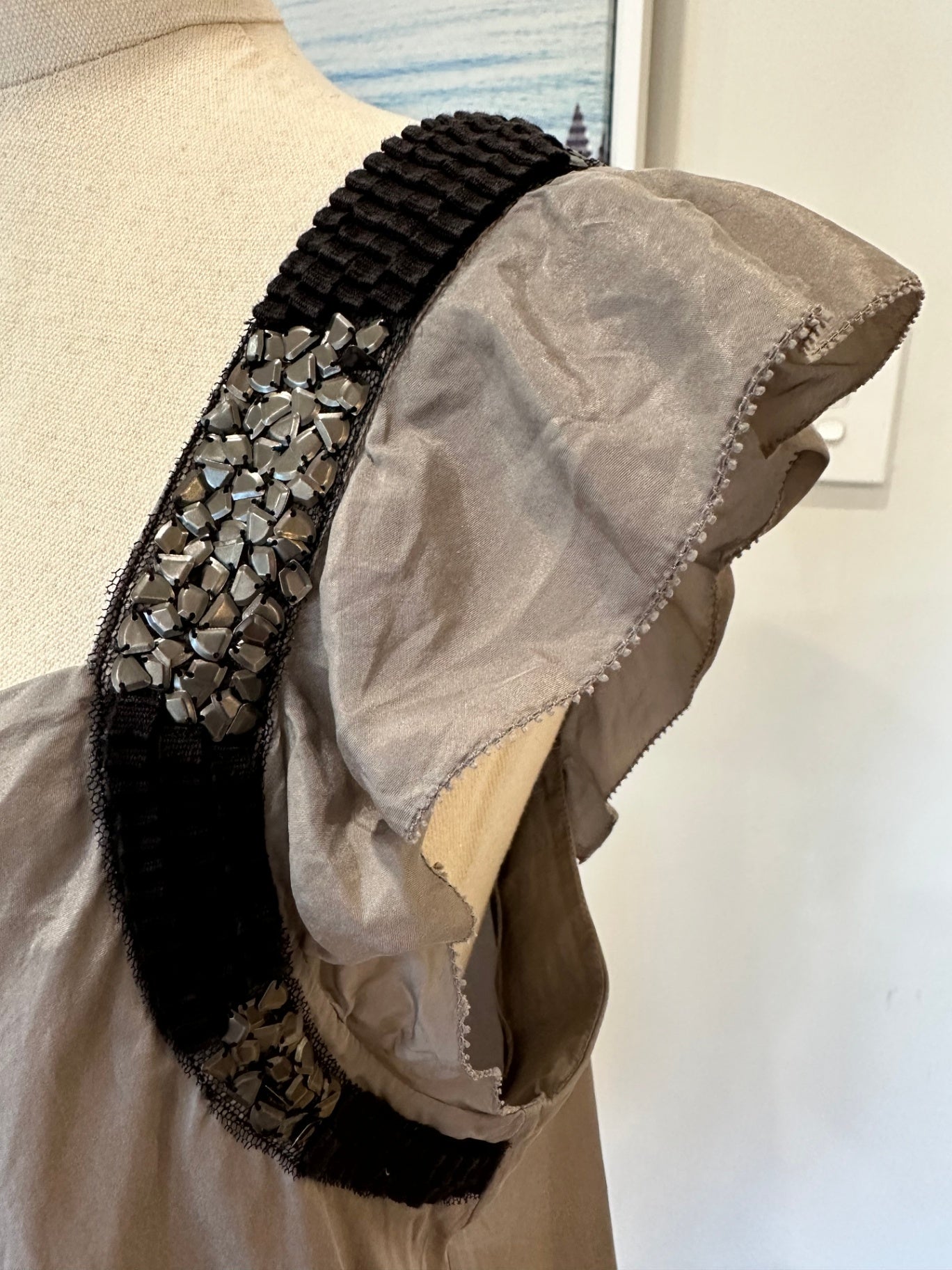 Hugo Boss (Orange Label) 100% Silk Grey Dress - Size Medium