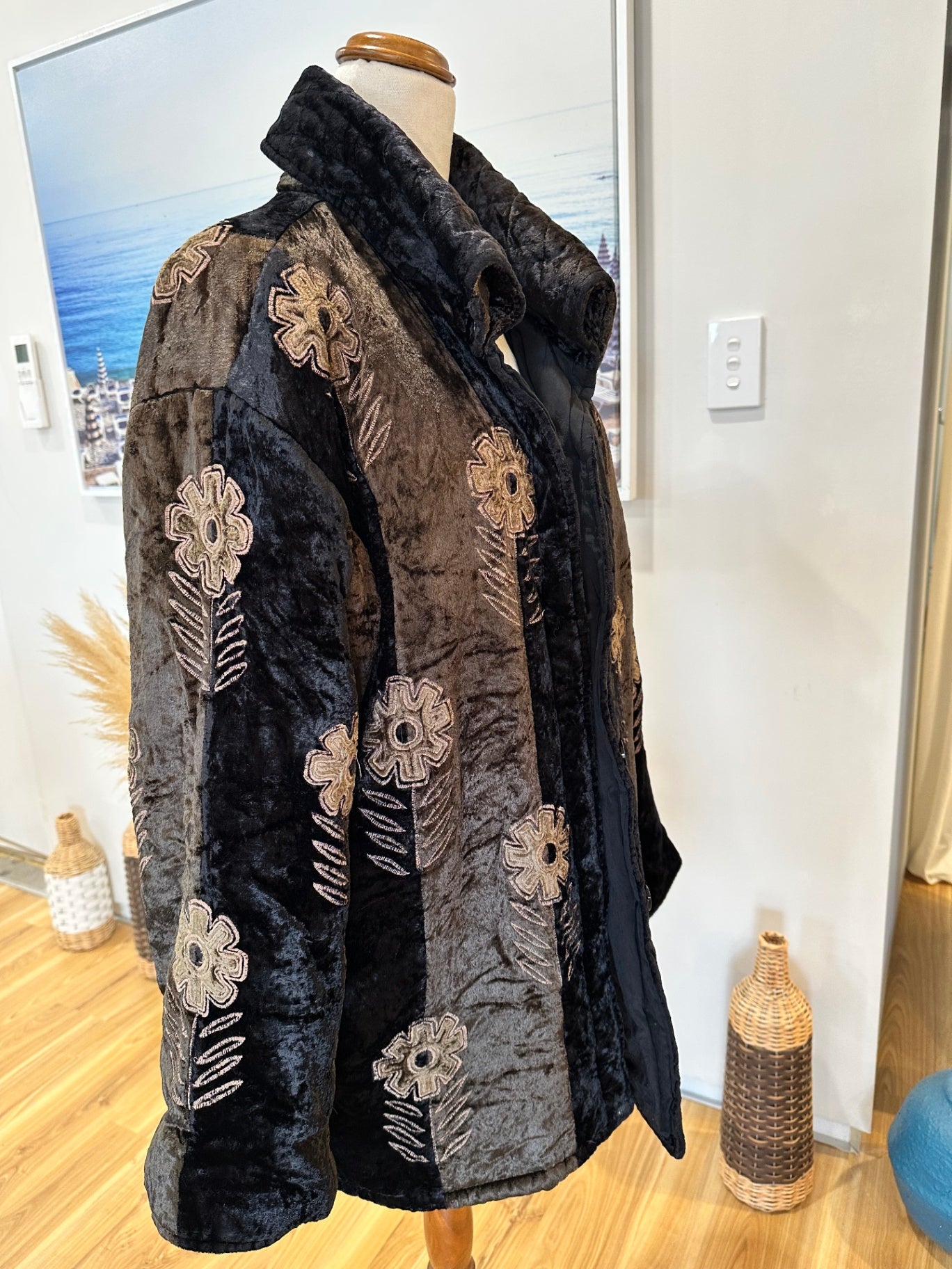 Vintage Coat - Medium / Large - Velvet Black and brown