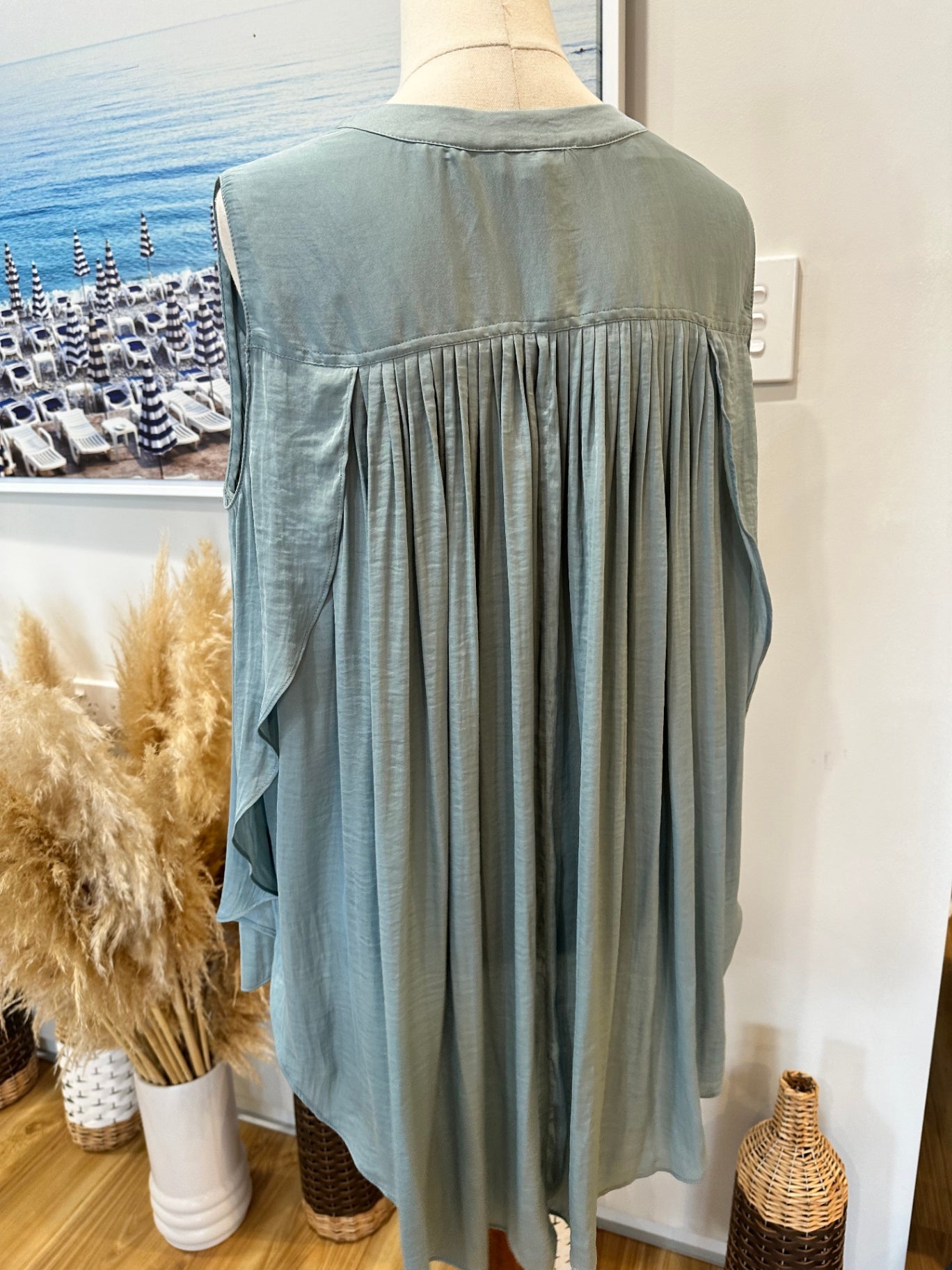 Whistle - Sleeveless Summer Top - Size 12 - Aqua / Grey