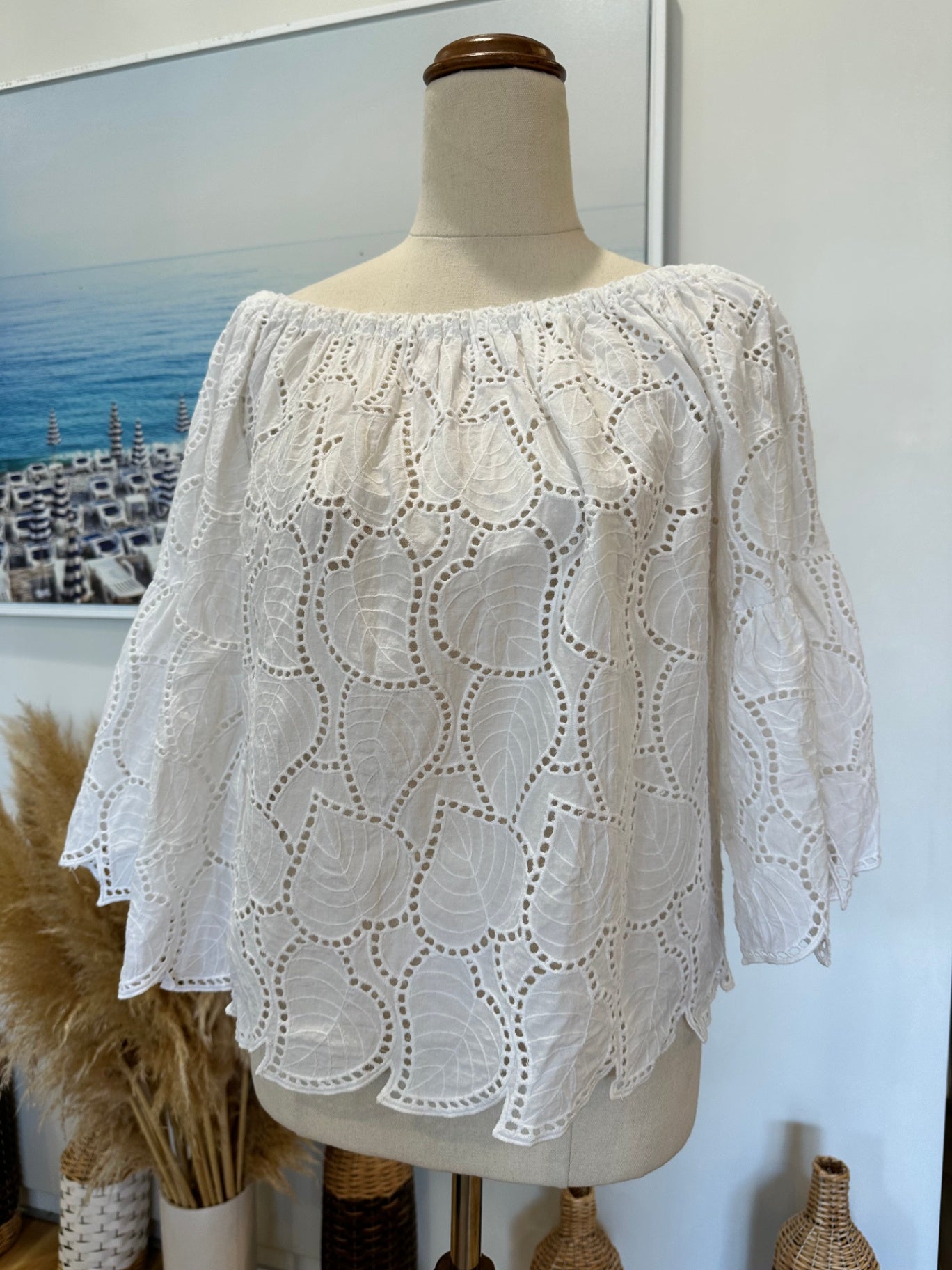 Off Shoulder Lace Blouse - Medium / Large - White / Cream