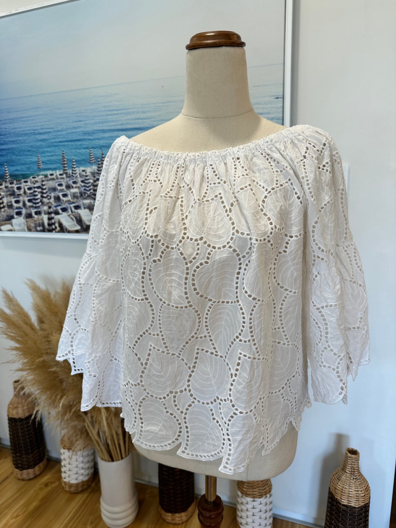 Off Shoulder Lace Blouse - Medium / Large - White / Cream
