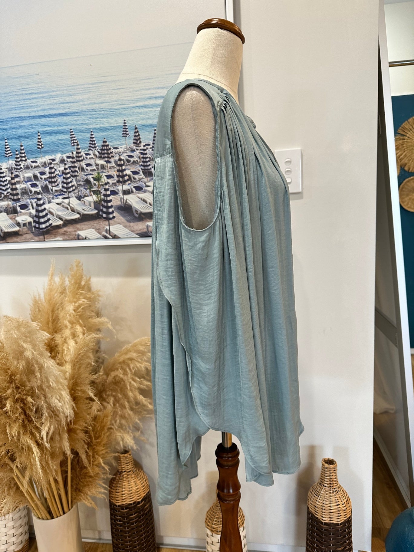 Whistle - Sleeveless Summer Top - Size 12 - Aqua / Grey