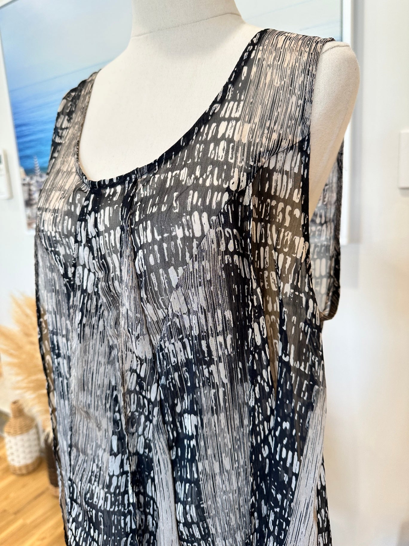 Scope - Dress - Size 14 - Black, Beige