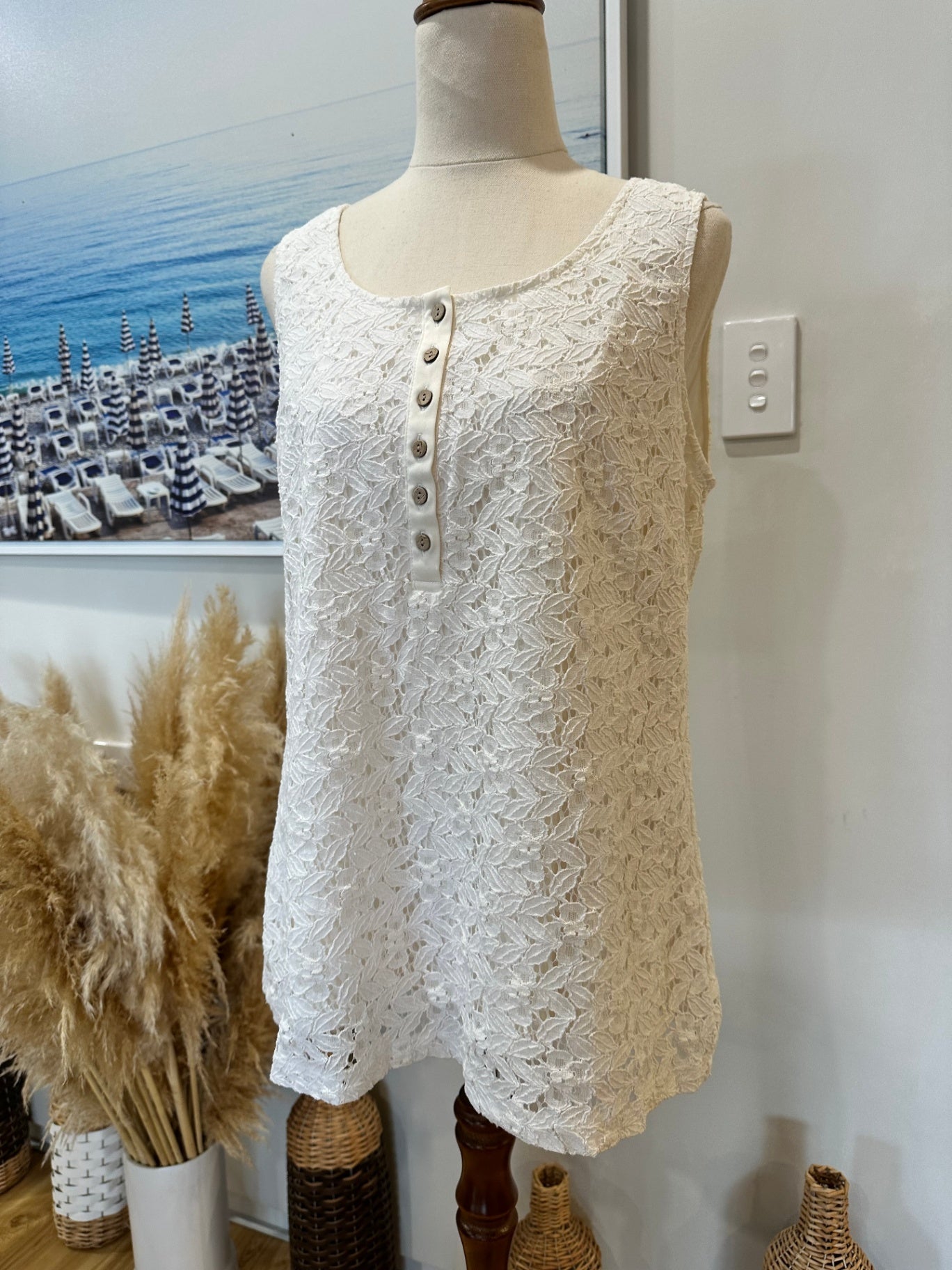 Rockmans - Lace Singlet Top - Medium - Cream/Off-white