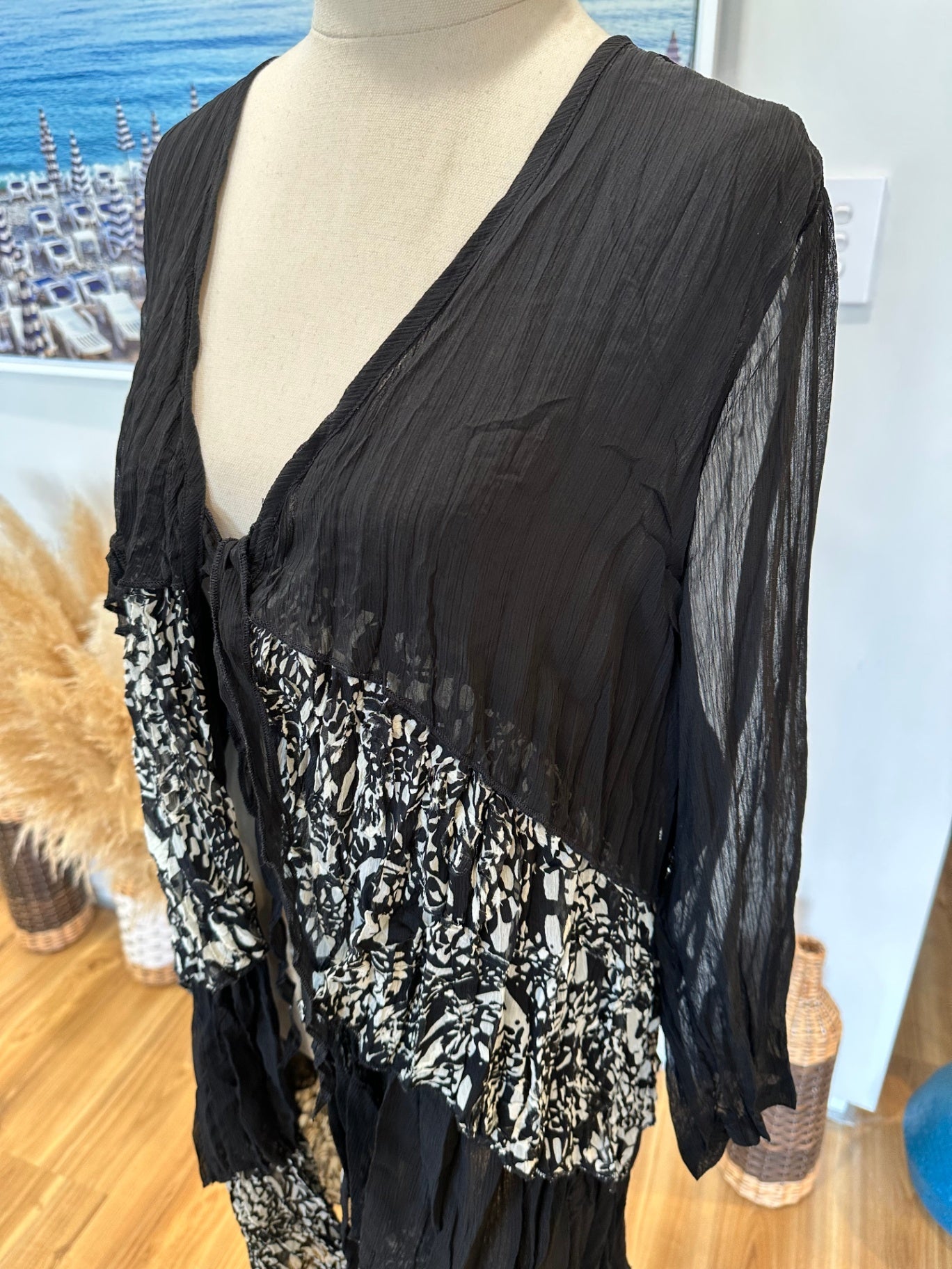 Taking Shape - Longling Cardigan - Size 16 - Black and Cream