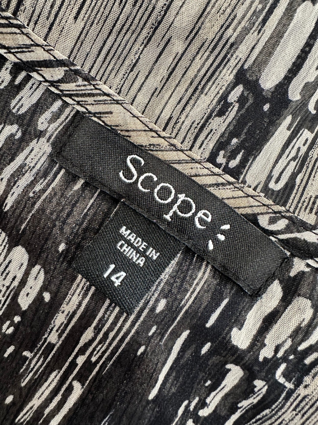 Scope - Dress - Size 14 - Black, Beige