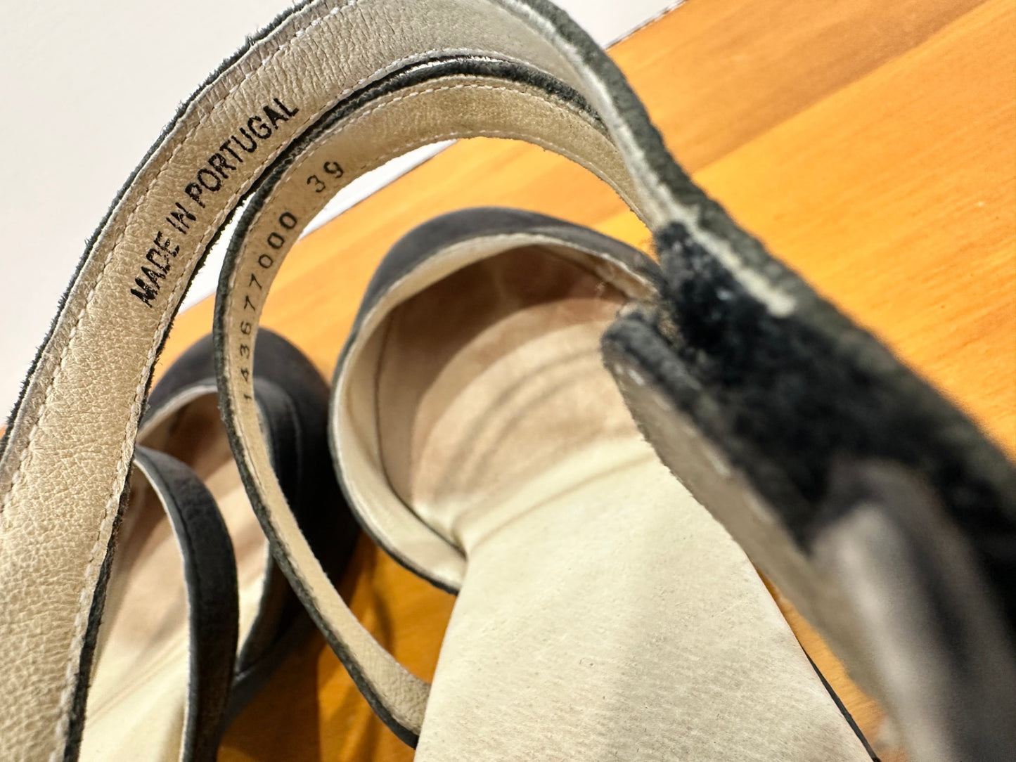 FLY London Heels - Size 39 - Black