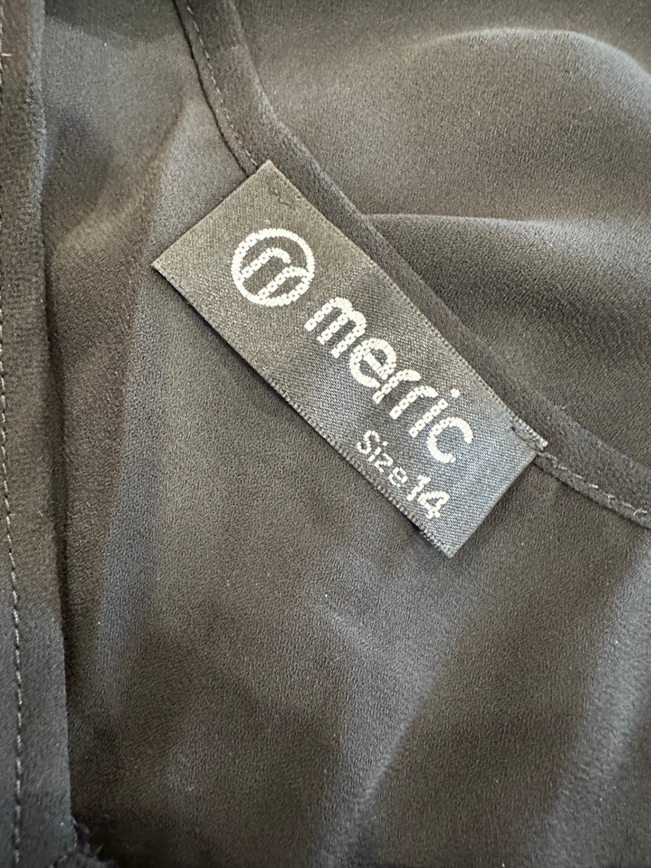 Merric - Blouse - Size 14 - Red & Black w Velvet Texture