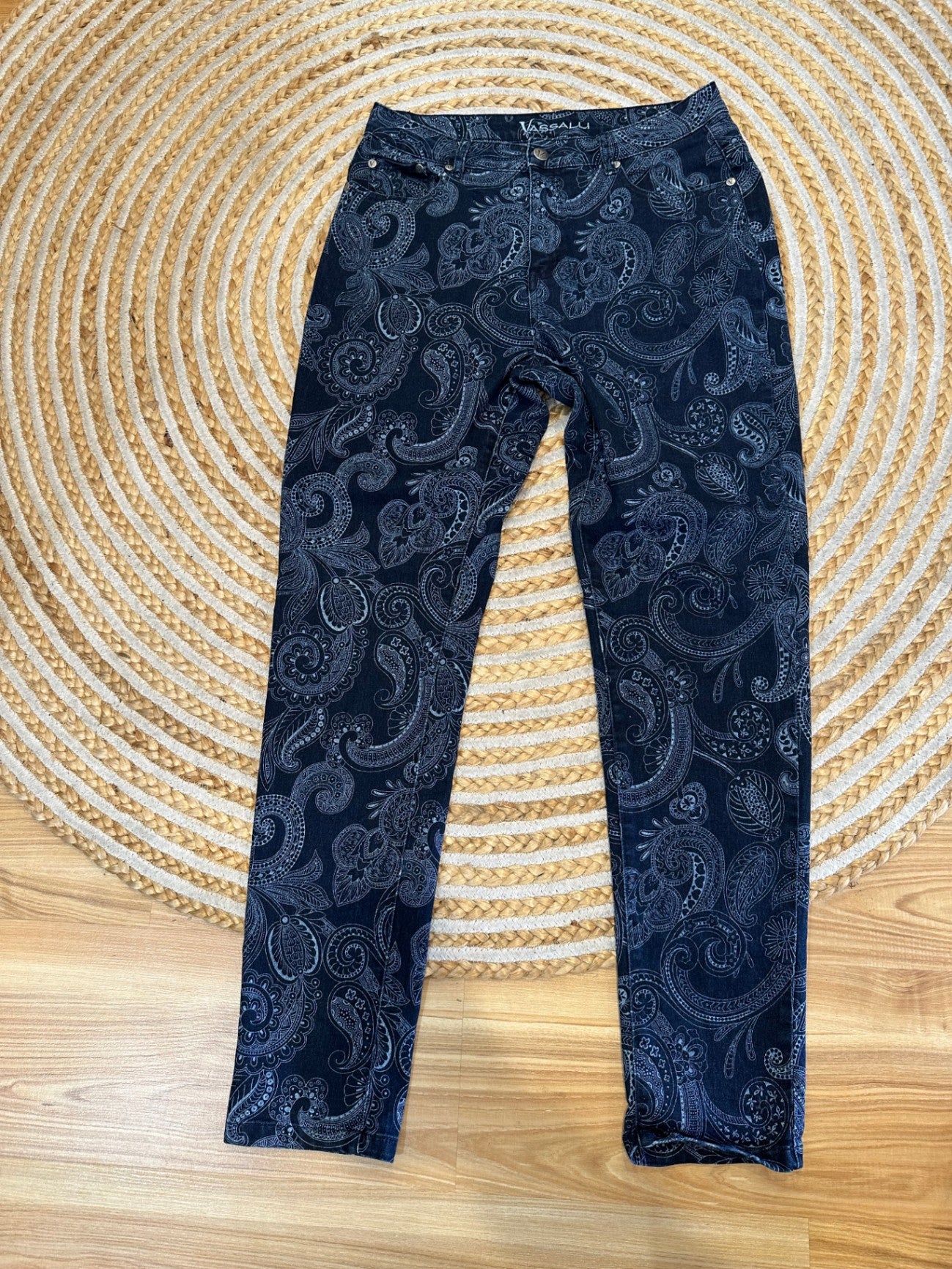 Vassalli - Jeans - Size 10 - Dark blue w paisley print