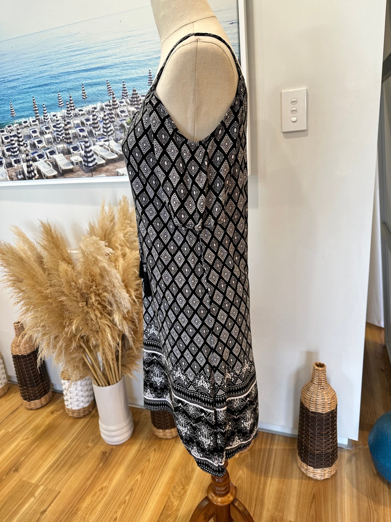 Spirit - Bohemian Dress - Size 8 - Black and white