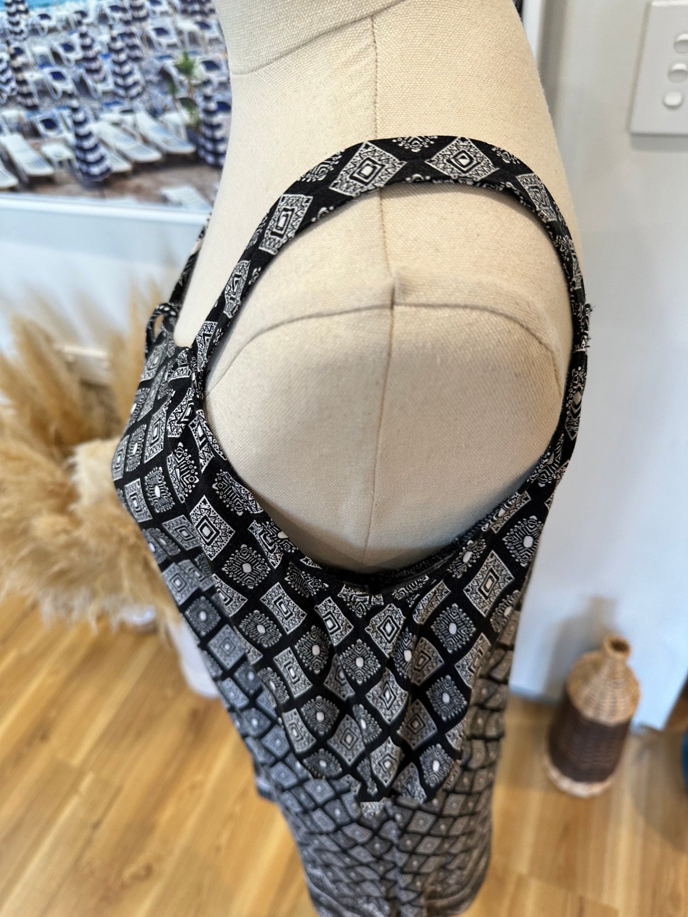 Spirit - Bohemian Dress - Size 8 - Black and white