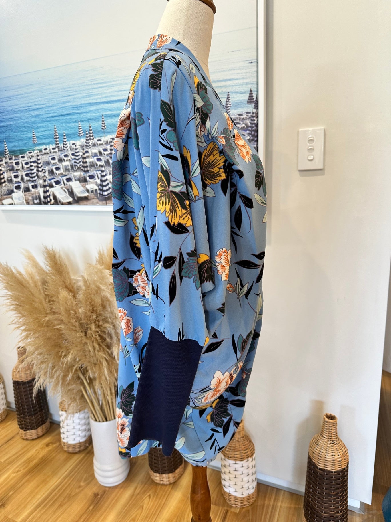 Kimono - One Size - Blue with multicolored floral pattern