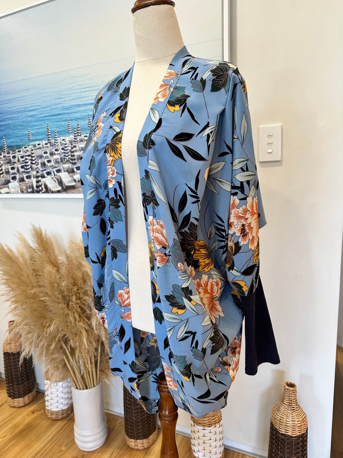 Kimono - One Size - Blue with multicolored floral pattern
