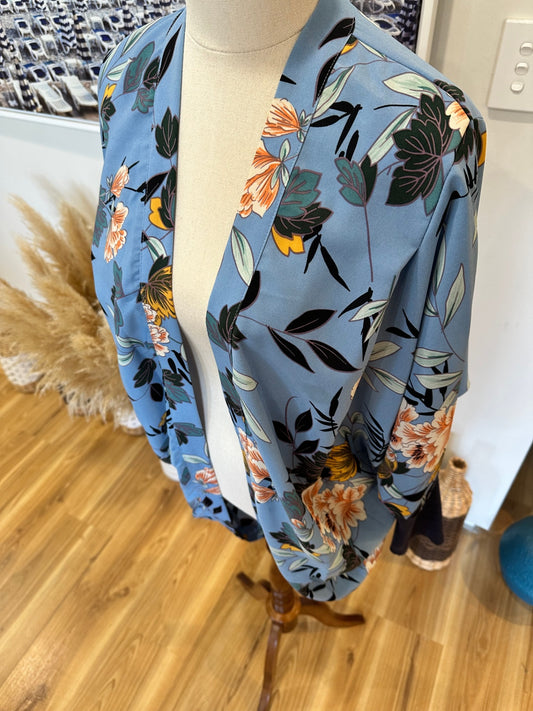 Kimono - One Size - Blue with multicolored floral pattern