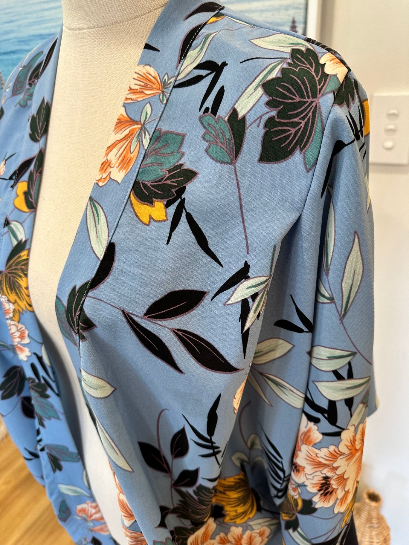 Kimono - One Size - Blue with multicolored floral pattern