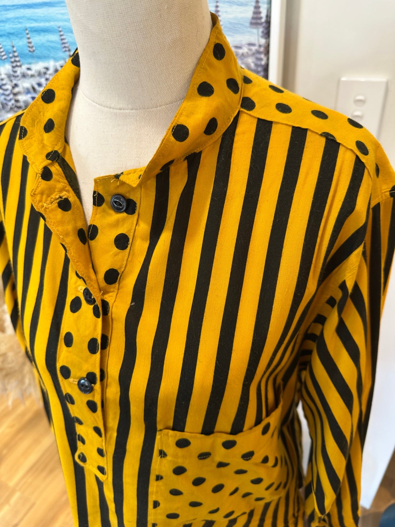 Vintage Shirt - Small - Yellow and Black