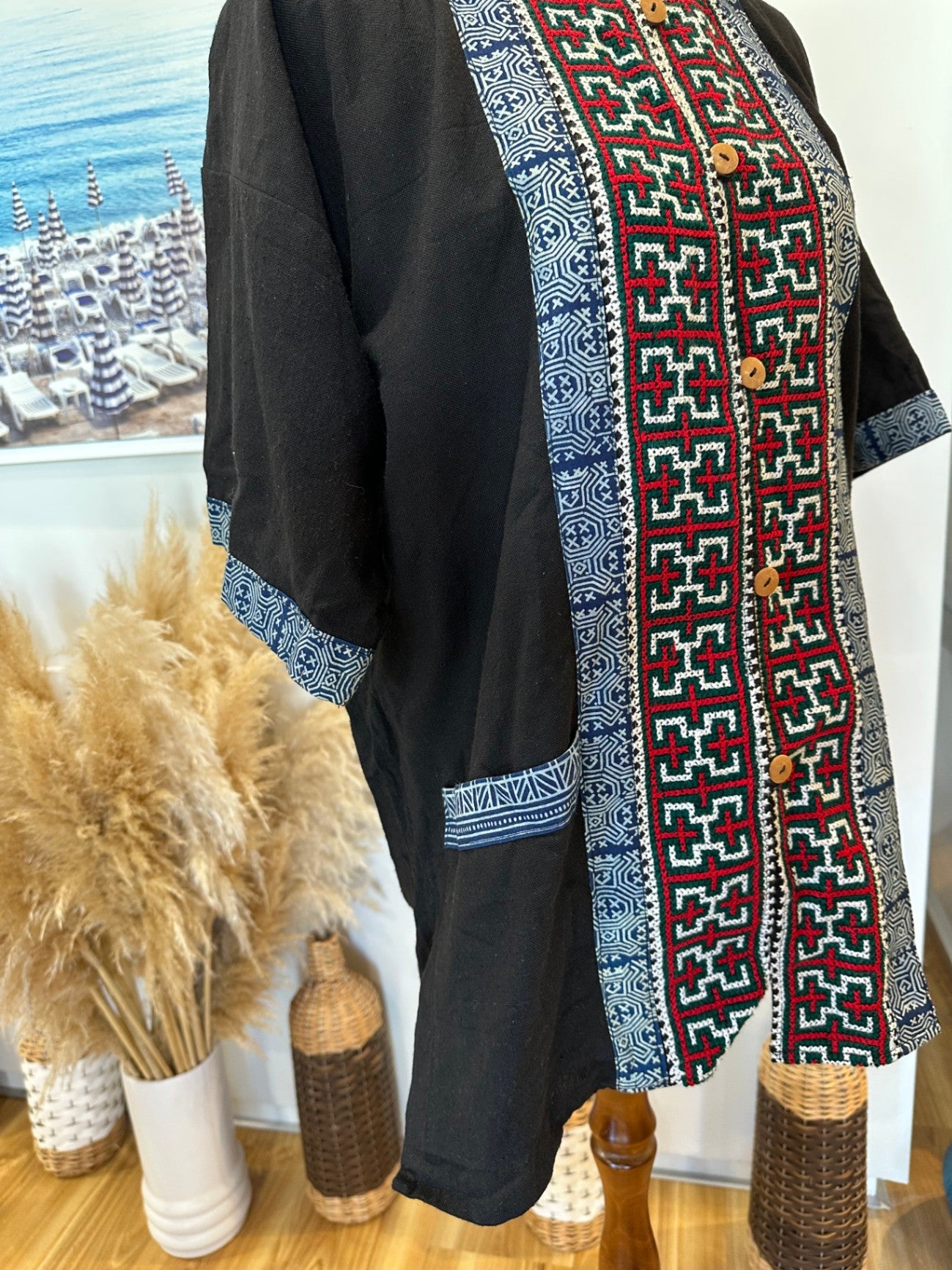 Traditional Embroidery Top / Shirt - Large - Black, Red, Green, Blue, White