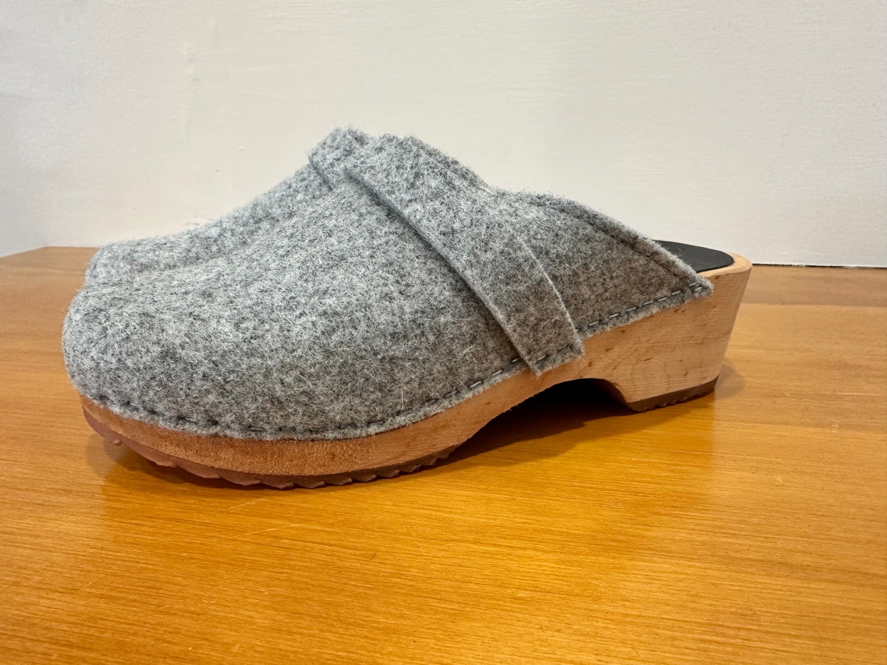 Funkis - Clogs - Grey Felt - Size 38 - RRP $180
