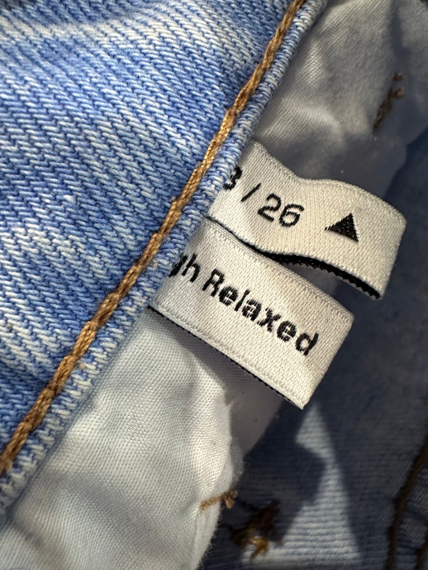 Abrand - Cropped Shorts - Size 8 - Light Blue