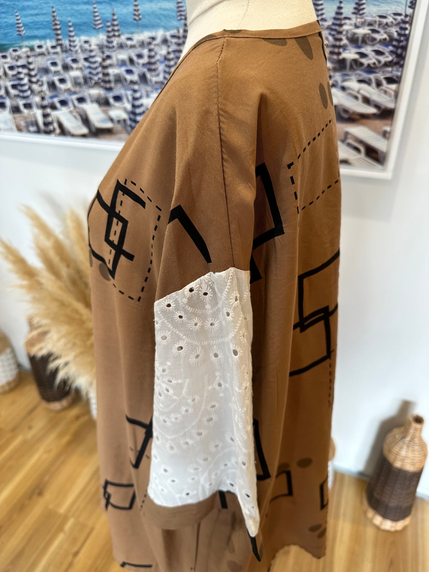 Blouse - Size Large - Brown w Geometric Print