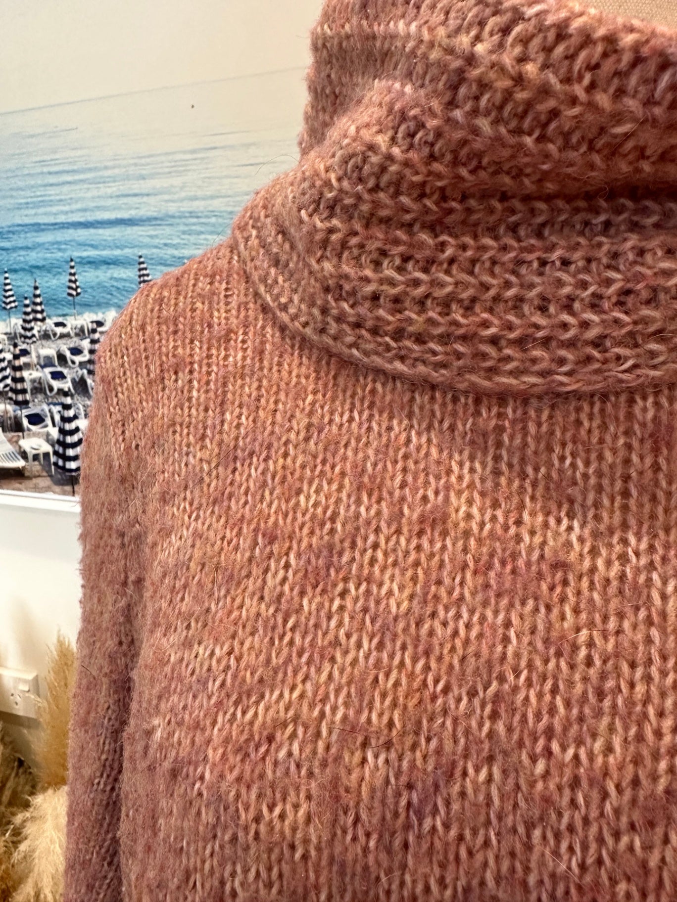 Holmes + Fallon - Jumper - Large - Blush Pink - 7% Wool & 13% Angora