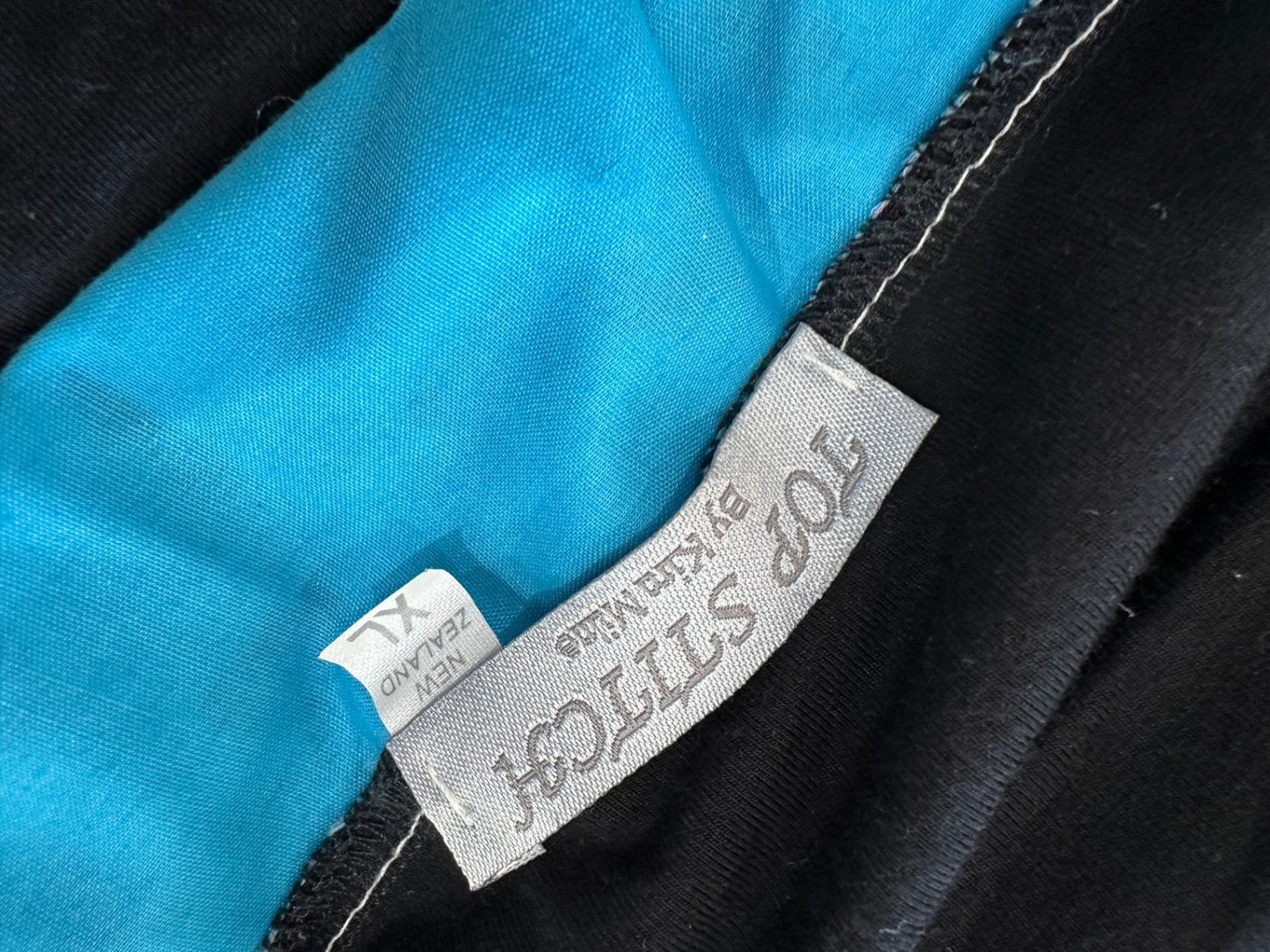 Top Stitch - Made in New Zealand - Skirt - Extra Large - Light blue with pink floral print and black waistband