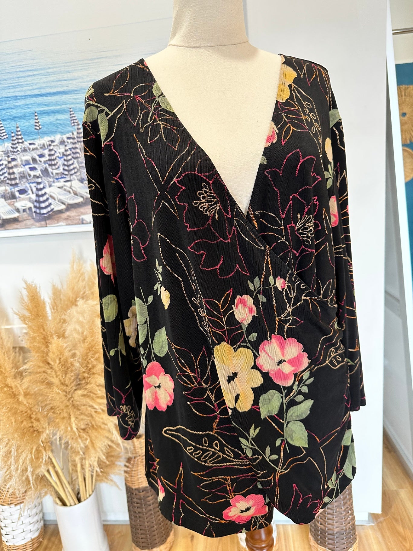 Mirasol Blouse - Size Large - Black with floral pattern
