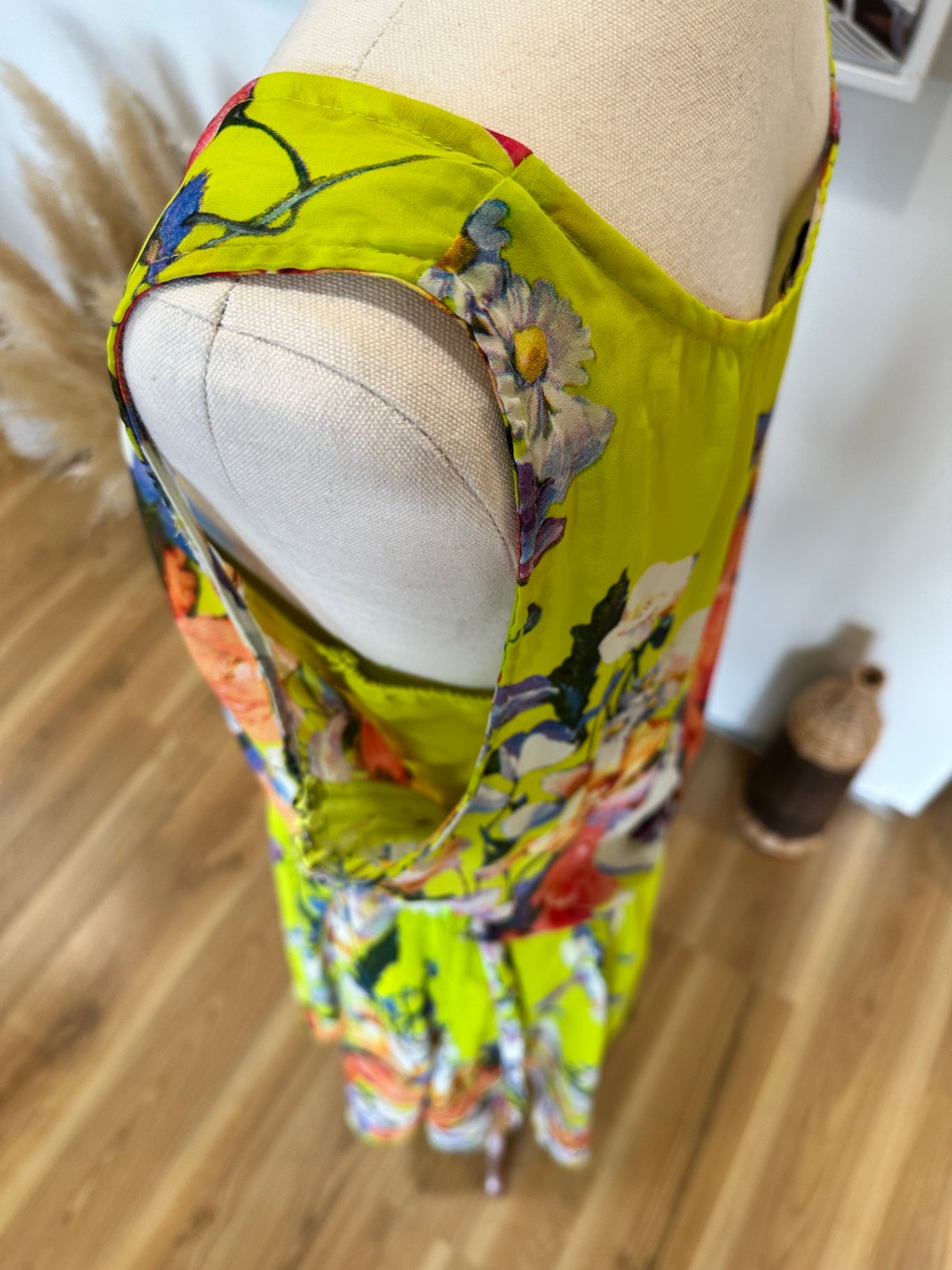 Pagani - Race Day Dress - Size 16 - Neon + Florals