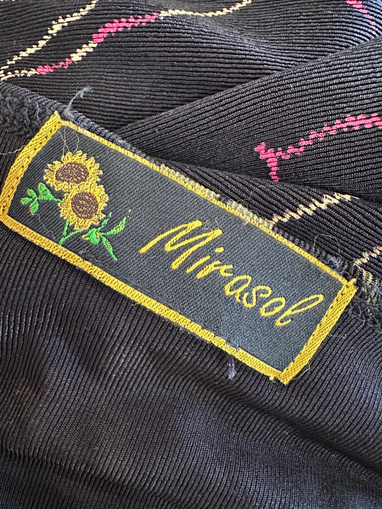 Mirasol Blouse - Size Large - Black with floral pattern