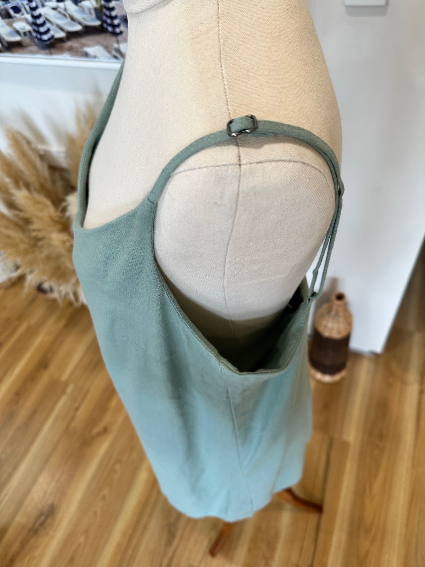 Billabong - Summer Dress - Size 12 - Pale Green