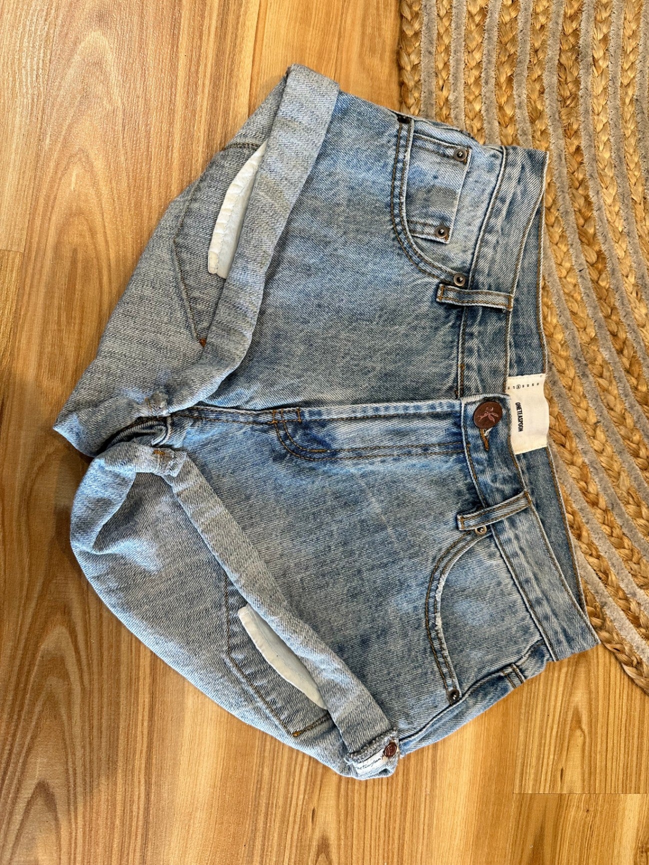 One Teaspoon - Denim Shorts - Size 8 - Light Blue