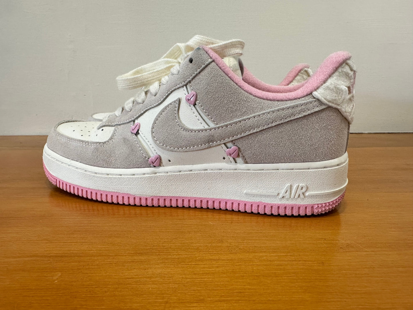 Nike Sneakers - Size EU 38 - Pink and White