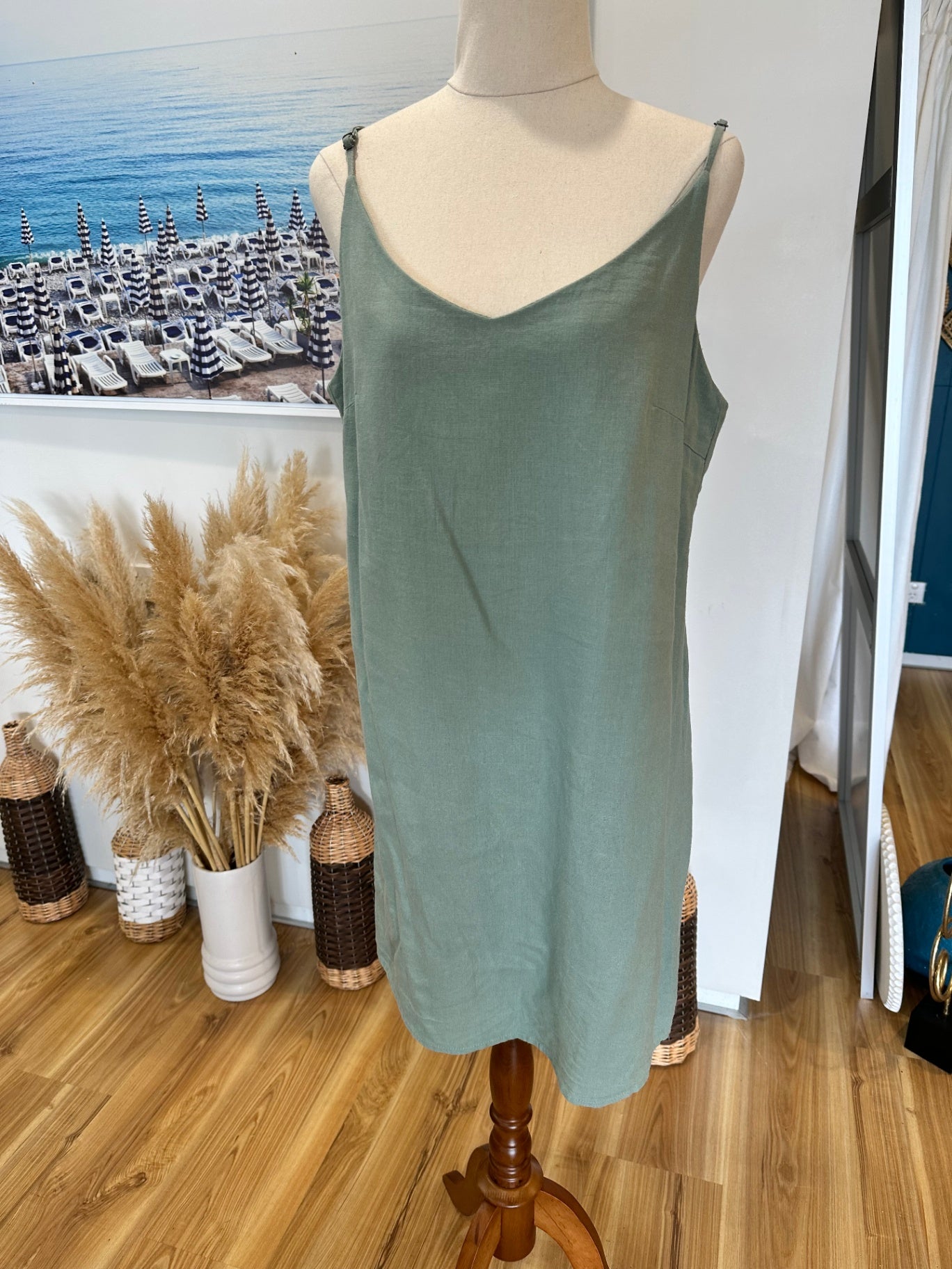 Billabong - Summer Dress - Size 12 - Pale Green